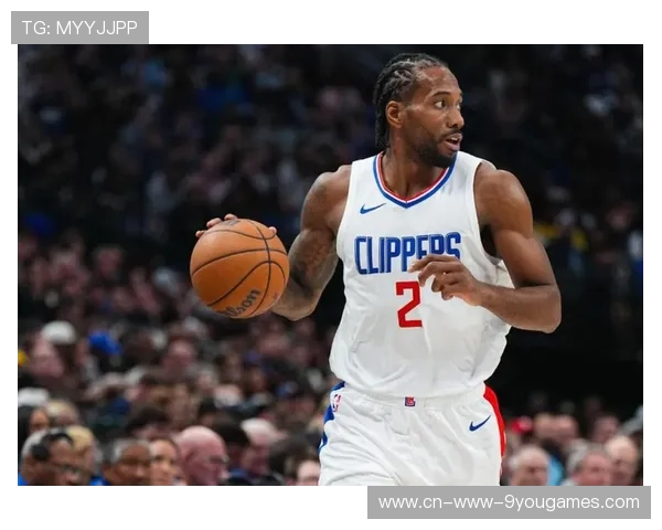 伦纳德完美防守并补篮得手，快船在主场胜出